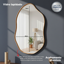 Espelho Orgânico 60x40 Couro Caramelo + Suporte Metálico decoração Sala Penteadeira Quarto Banheiro