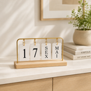 Calendário de Mesa Permanente com Plaquinhas Decorativo Luxo em Madeira Dourado Preto para Escritório Casa